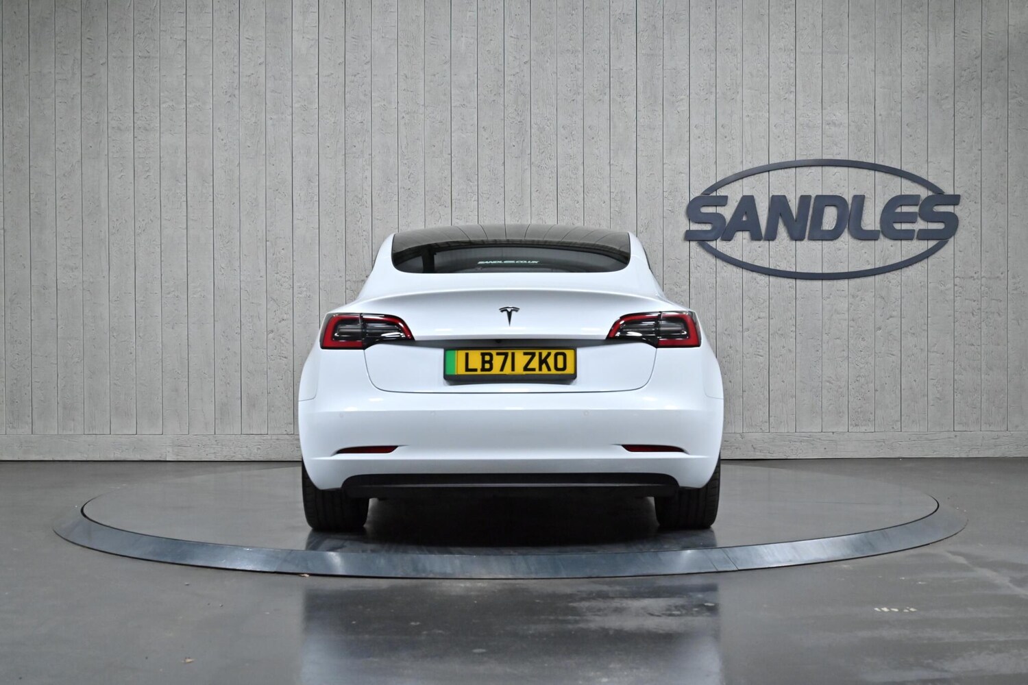 Used Tesla Model 3 2021 for sale - 76850023: Photo 5