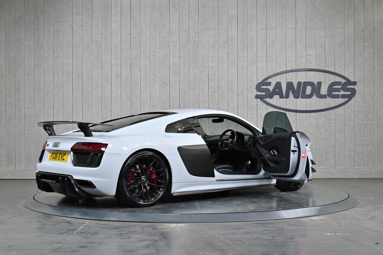 Used Audi R8 2016 for sale - 78006908: Photo 15