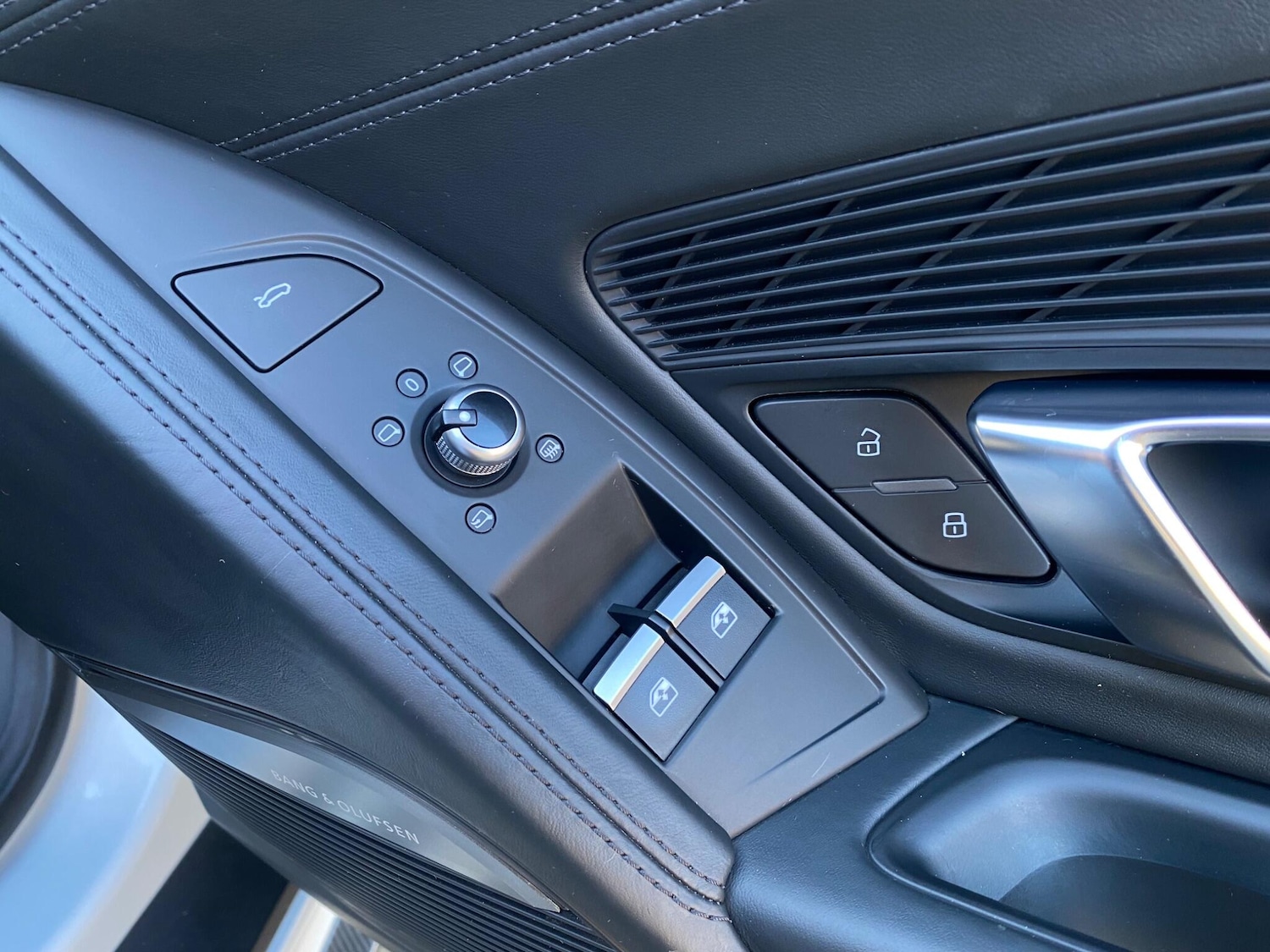 Used Audi R8 2016 for sale - 78006908: Photo 55