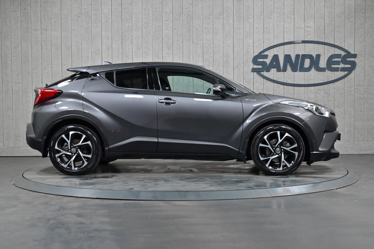 Used Toyota C-HR for sale - 76996583: Photo 3