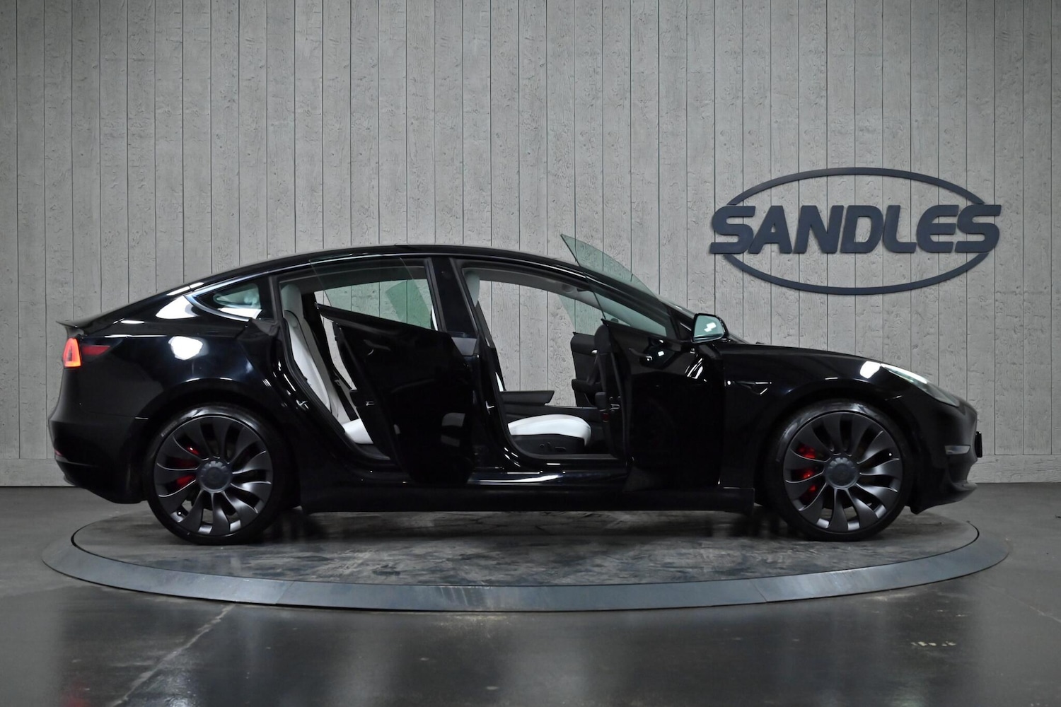 Used Tesla Model 3 2021 for sale - 77215745: Photo 12