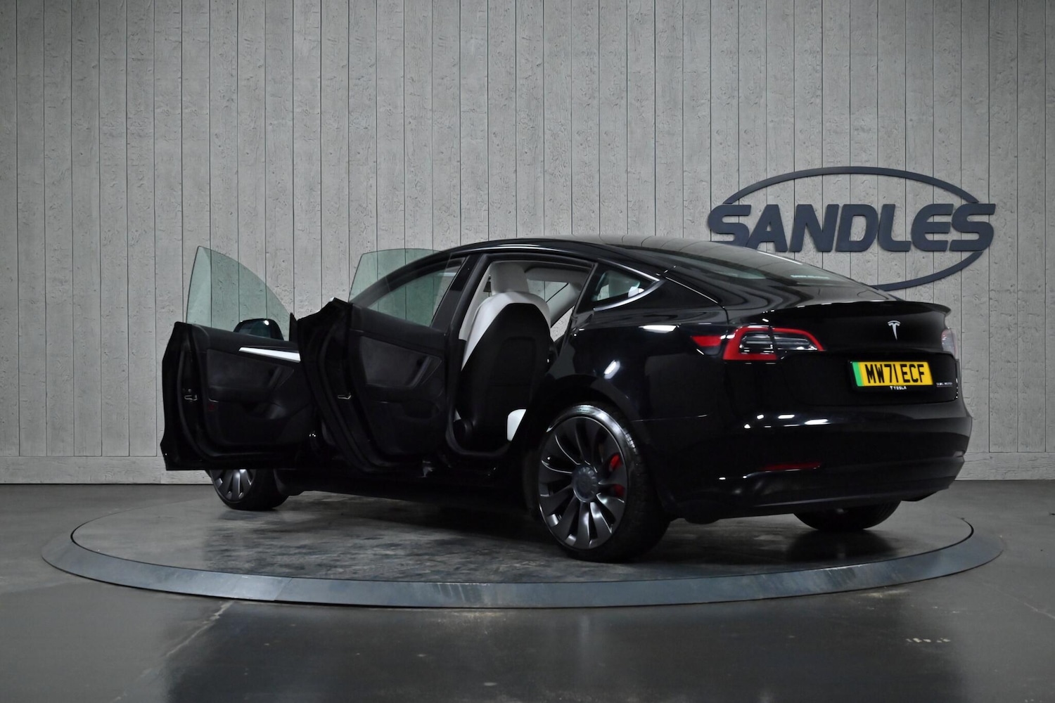 Used Tesla Model 3 2021 for sale - 77215745: Photo 13