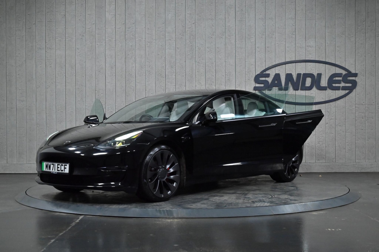 Used Tesla Model 3 2021 for sale - 77215745: Photo 16