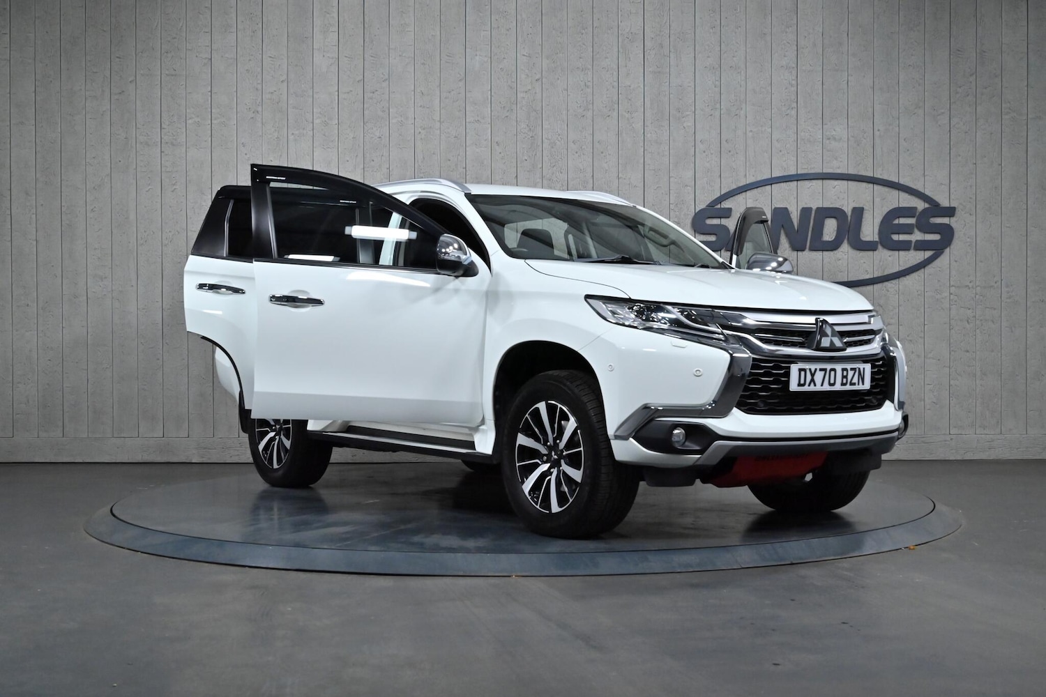 Used Mitsubishi Shogun Sport for sale - 76377572: Photo 9