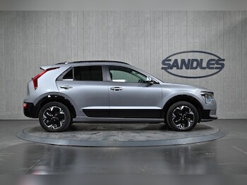 Used Kia Niro 2022 for sale - 76975915: Photo