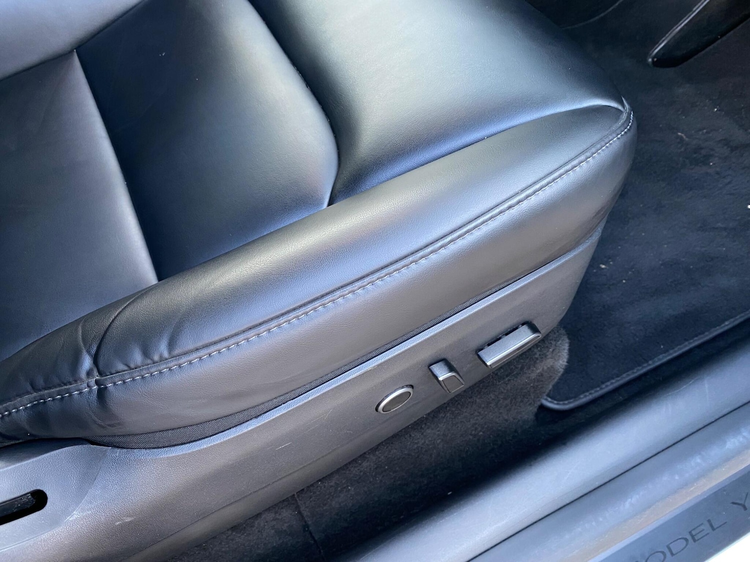 Used Tesla Model Y 2022 for sale - 76349235: Photo 26