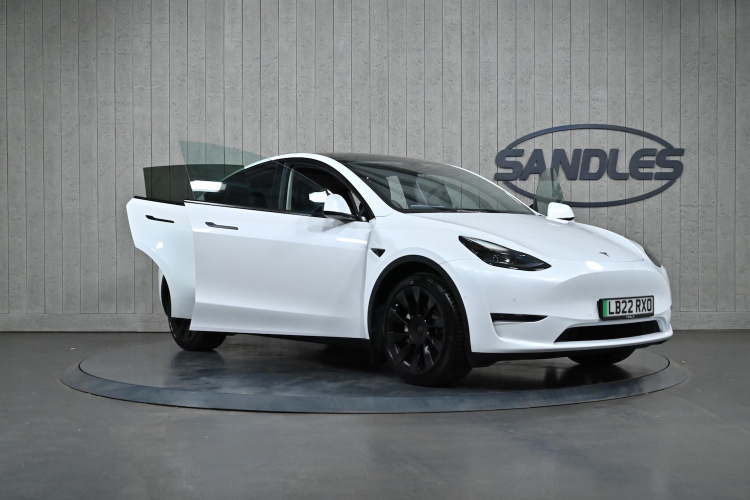 Used Tesla Model Y 2022 for sale - 76349235: Photo 8
