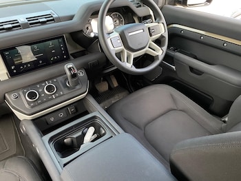 Used Land Rover Defender 110 2023 for sale - 78231448: Photo