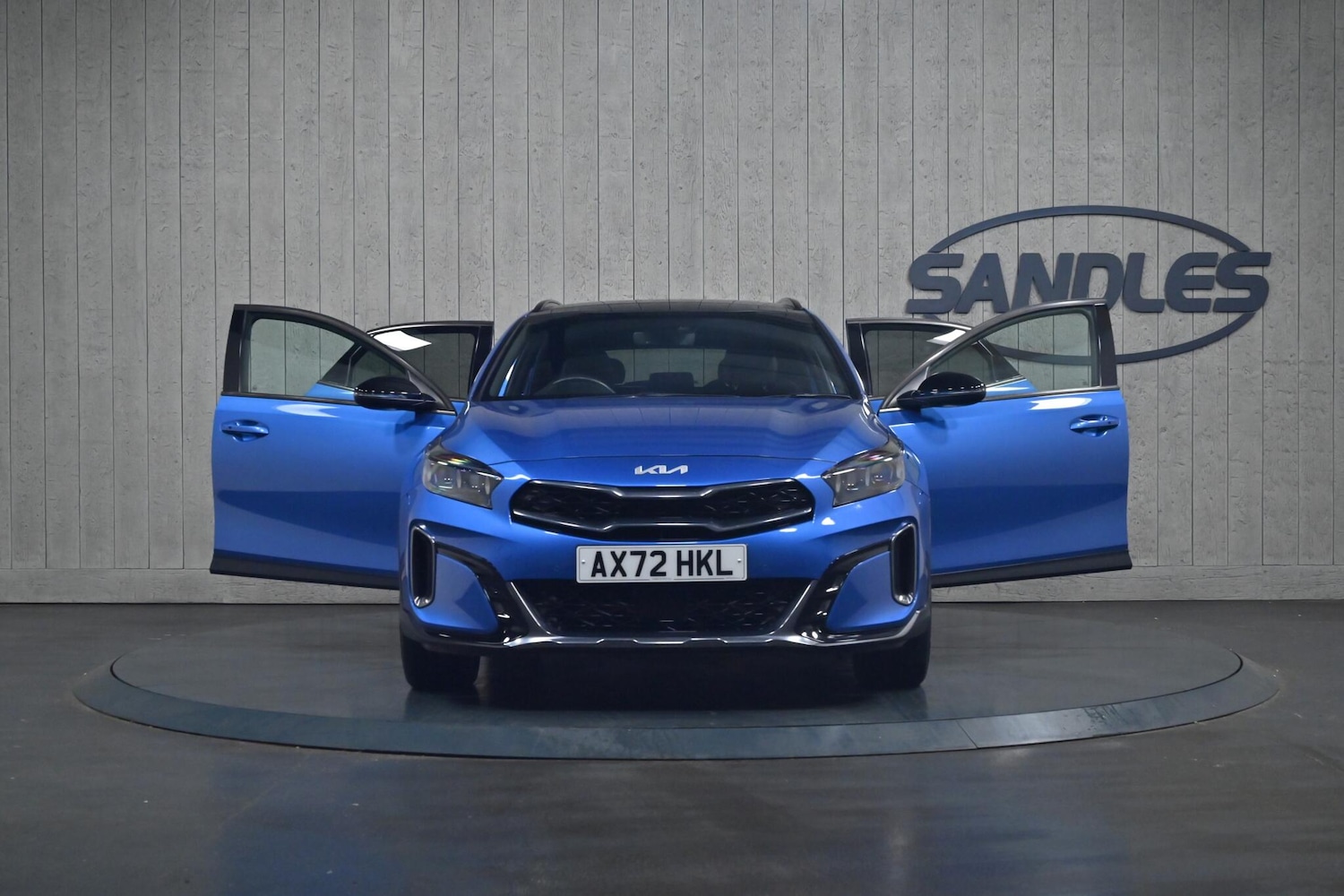 Used Kia XCeed 2023 for sale - 76989049: Photo 10