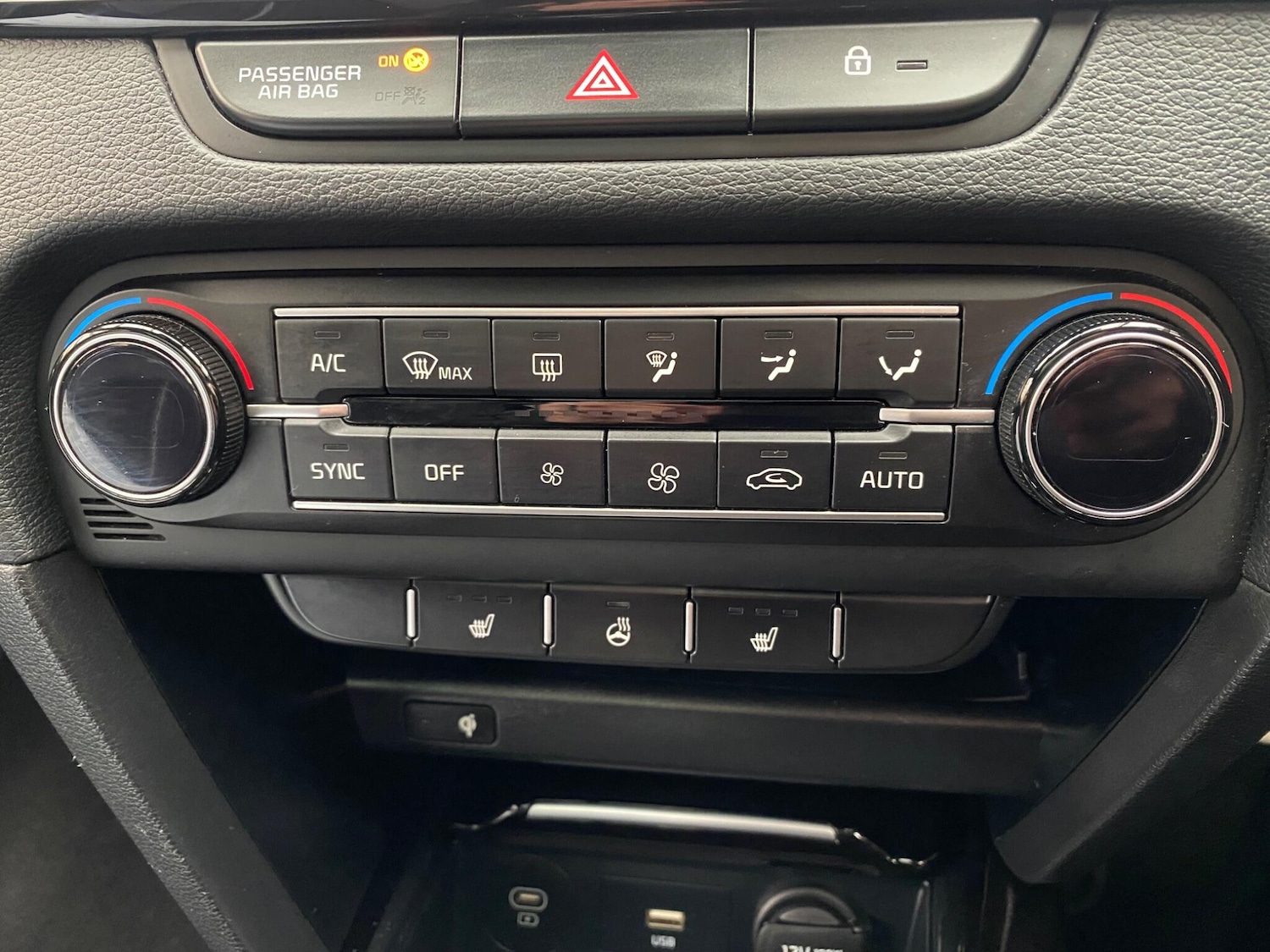 Used Kia XCeed 2023 for sale - 76989049: Photo 39