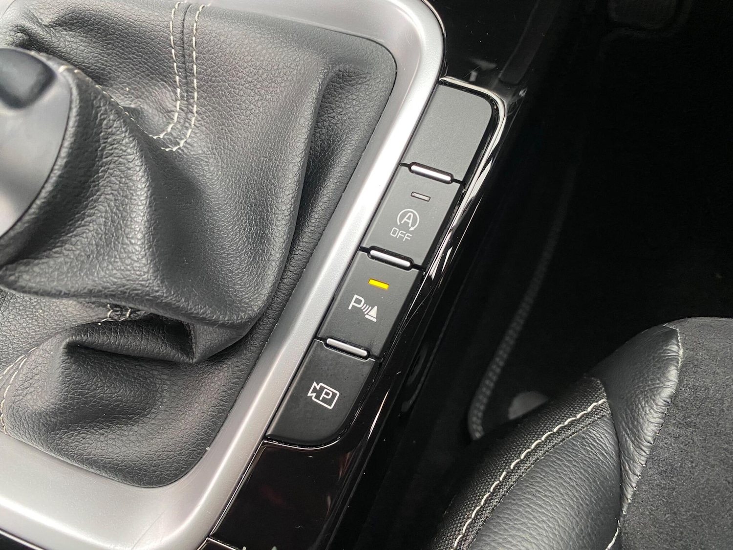 Used Kia XCeed 2023 for sale - 76989049: Photo 42