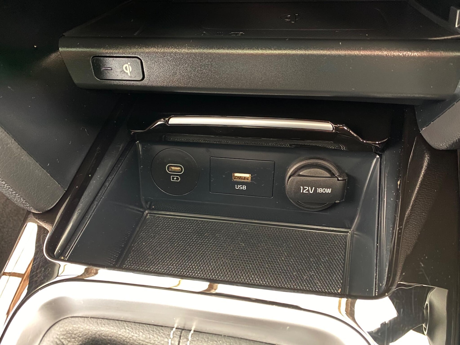 Used Kia XCeed 2023 for sale - 76989049: Photo 44