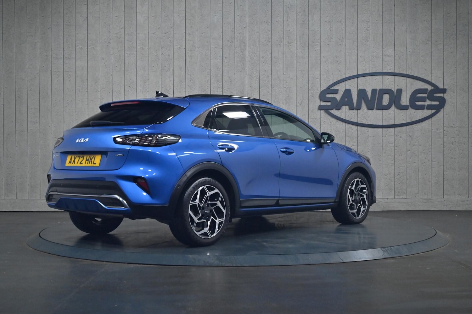 Used Kia XCeed 2023 for sale - 76989049: Photo 6