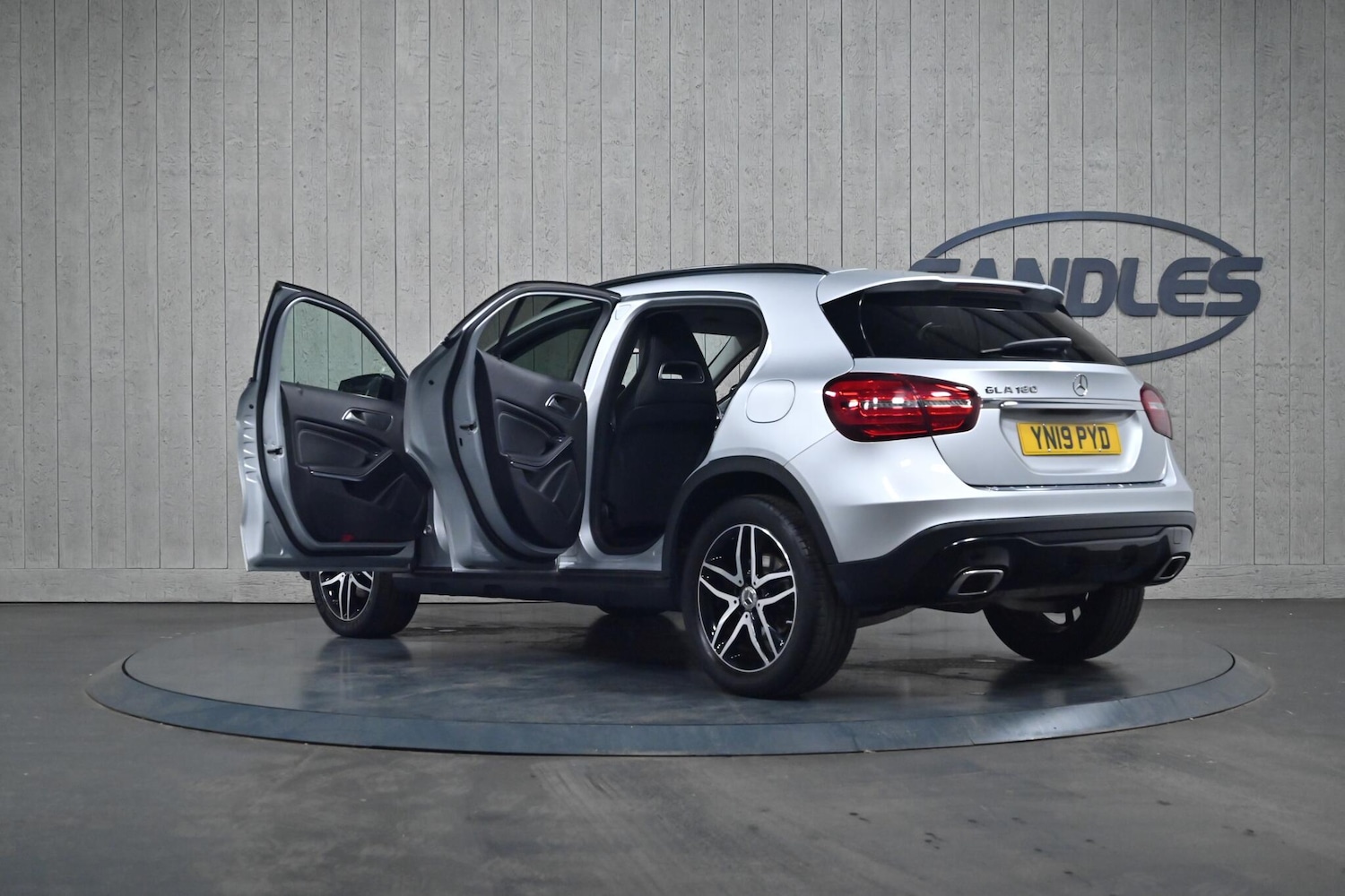 Used Mercedes-Benz GLA 2019 for sale - 76189465: Photo 11