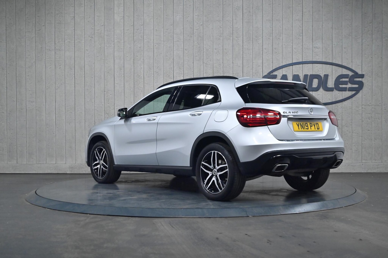 Used Mercedes-Benz GLA 2019 for sale - 76189465: Photo 4