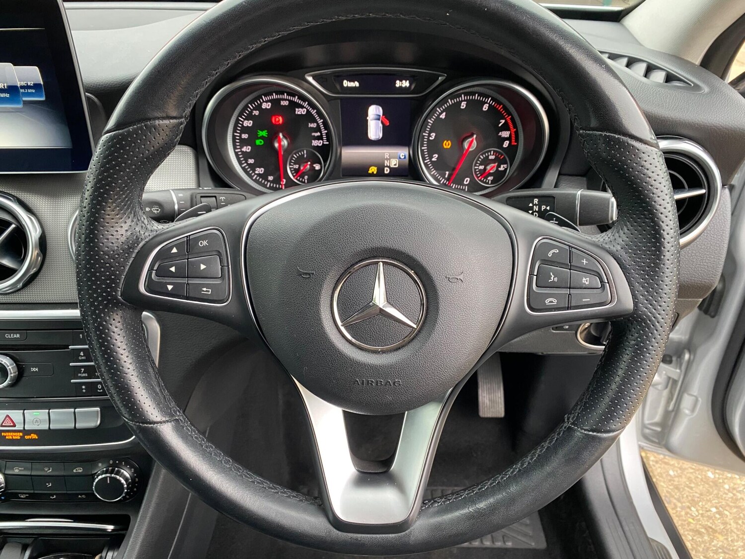 Used Mercedes-Benz GLA 2019 for sale - 76189465: Photo 49