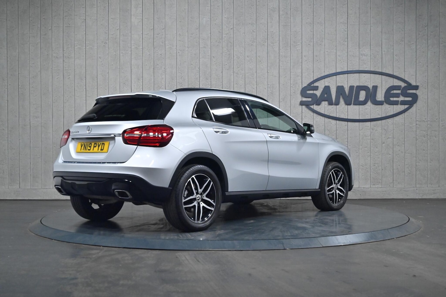 Used Mercedes-Benz GLA 2019 for sale - 76189465: Photo 6