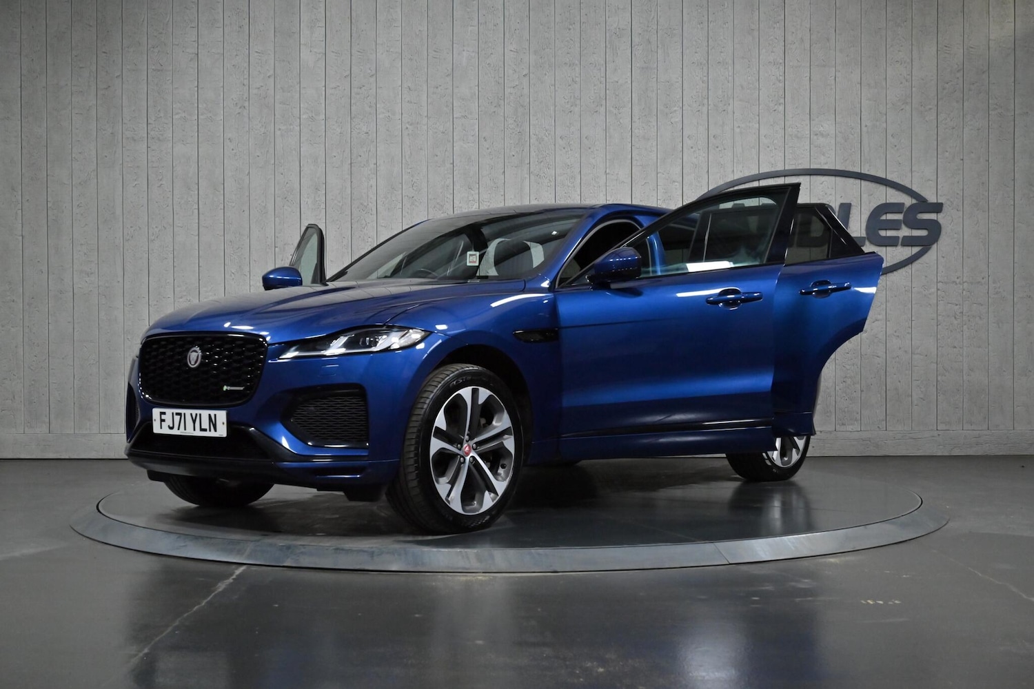 Used Jaguar F-Pace 2022 for sale - 77549484: Photo 15