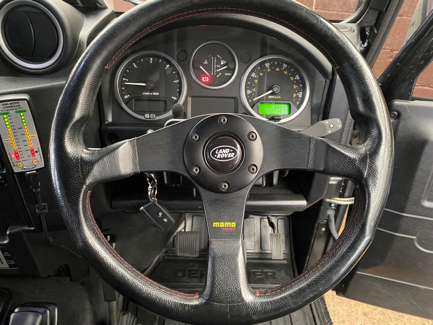 Used Land Rover Defender 110 for sale - 77215870: Photo 43