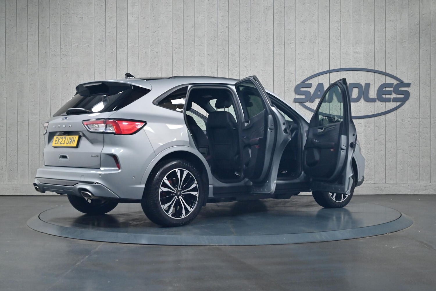 Used Ford Kuga 2023 for sale - 75669336: Photo 13