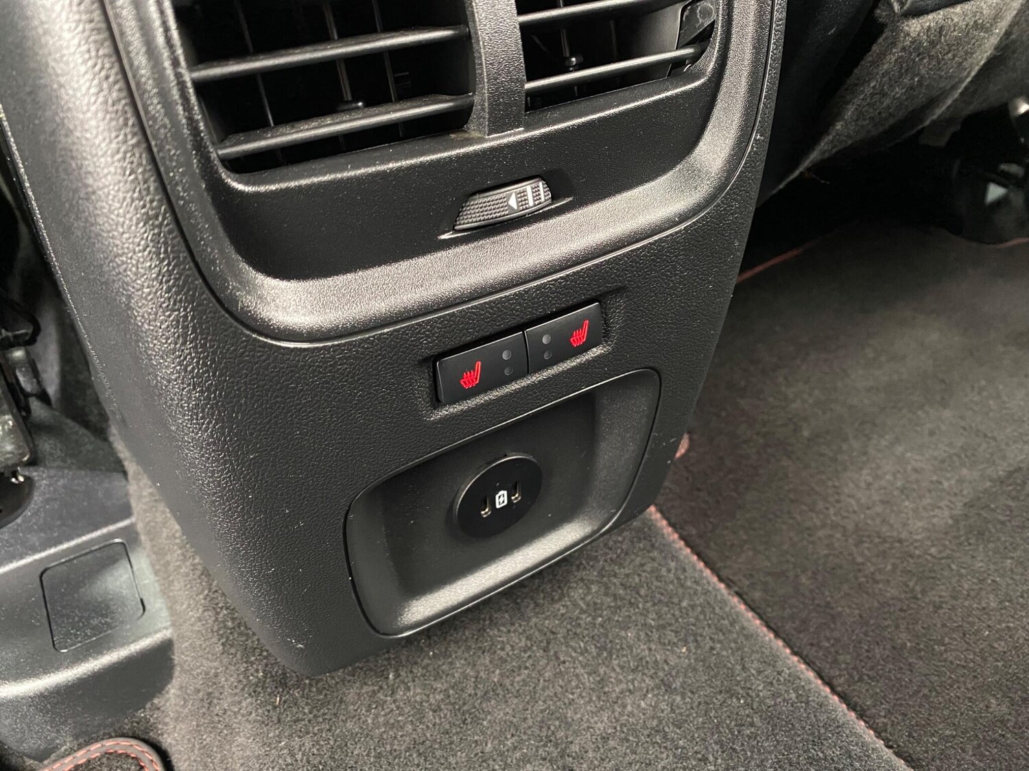 Used Ford Kuga 2023 for sale - 75669336: Photo 31