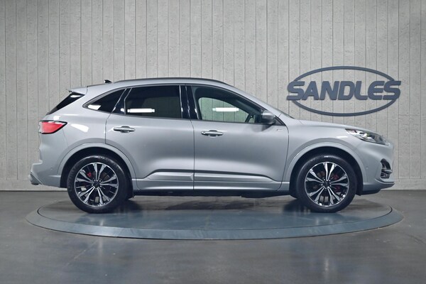 Used Ford Kuga 2023 for sale - 75669336: Photo 3