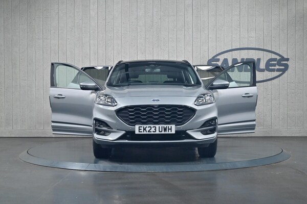 Used Ford Kuga 2023 for sale - 75669336: Photo 9