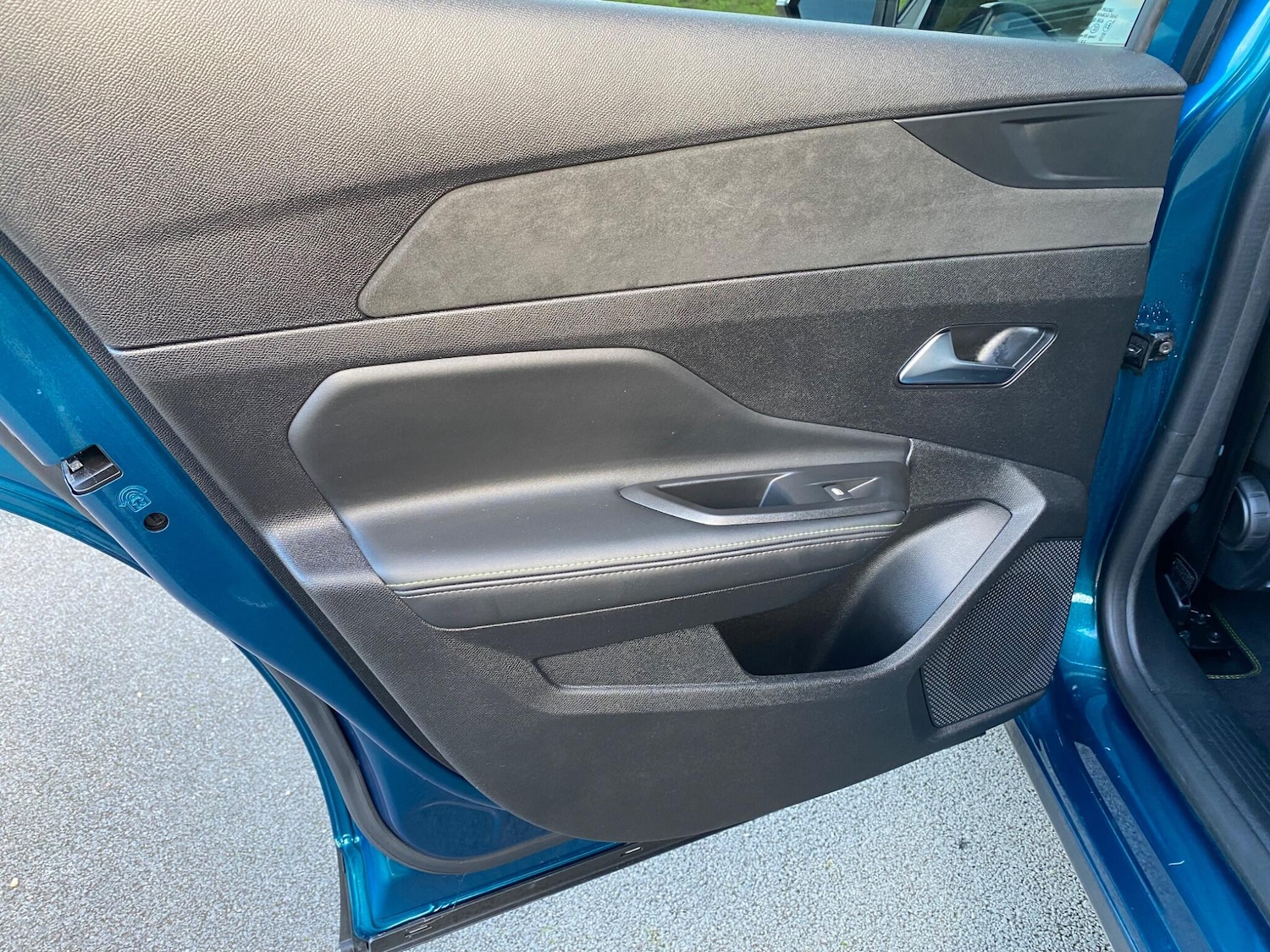 Used Peugeot 408 2024 for sale - 77549621: Photo 48