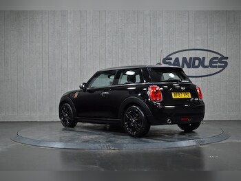 Used MINI Hatch 2017 for sale - 77344063: Photo