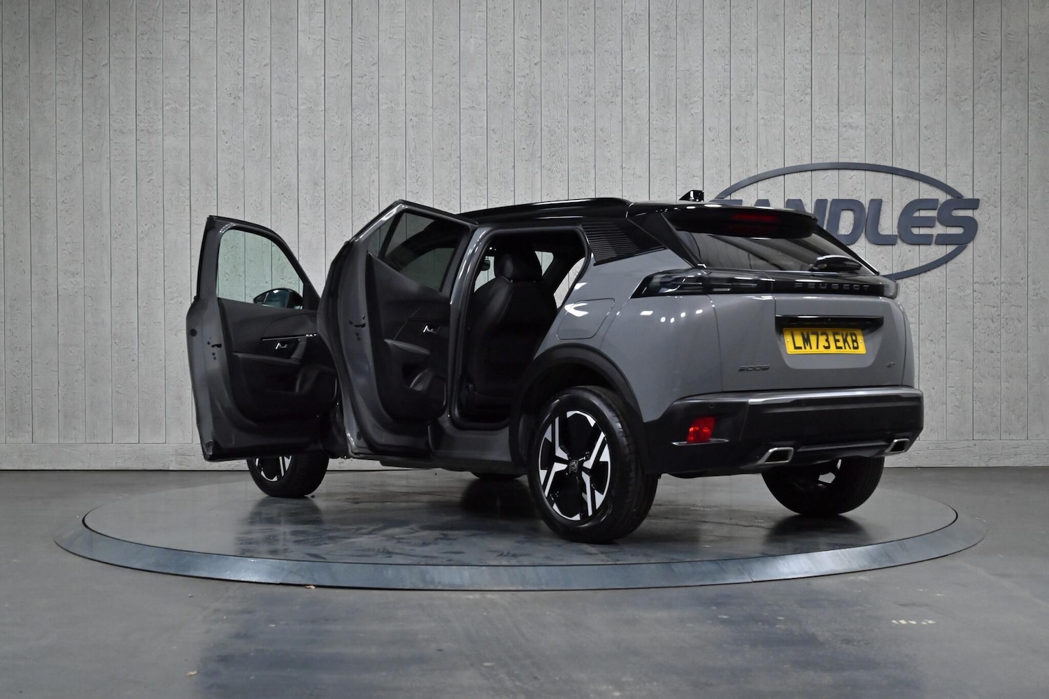 Used Peugeot 2008 2023 for sale - 76832746: Photo 12