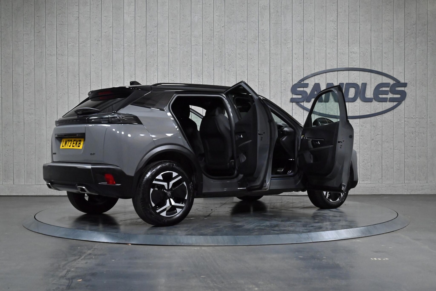 Used Peugeot 2008 2023 for sale - 76832746: Photo 14