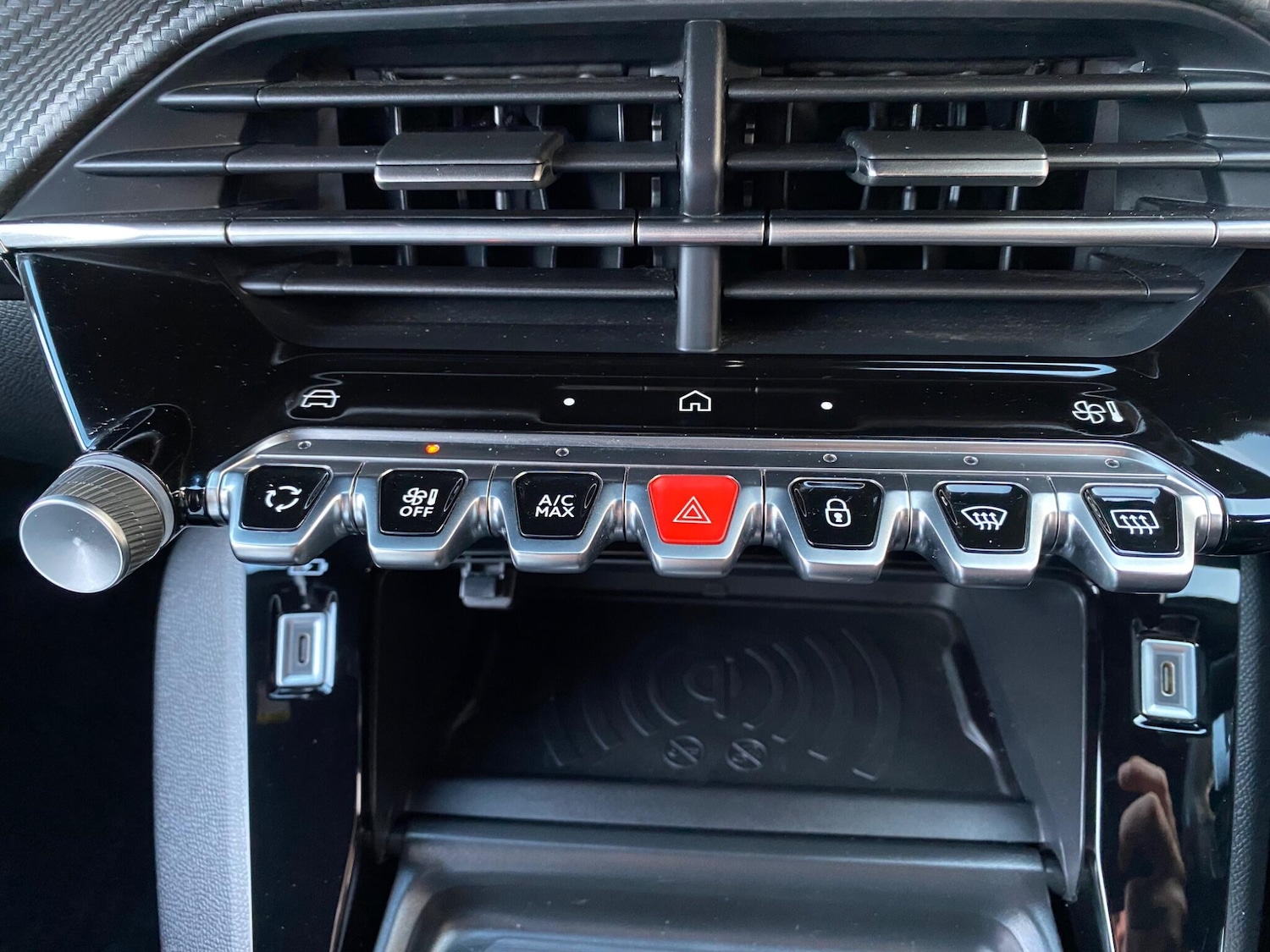 Used Peugeot 2008 2023 for sale - 76832746: Photo 36