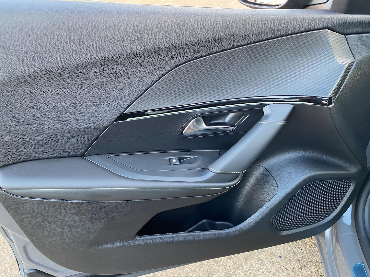 Used Peugeot 2008 2023 for sale - 76832746: Photo 49