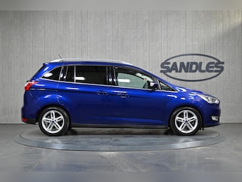 Used Ford Grand C-Max 2017 for sale - 77724190: Photo