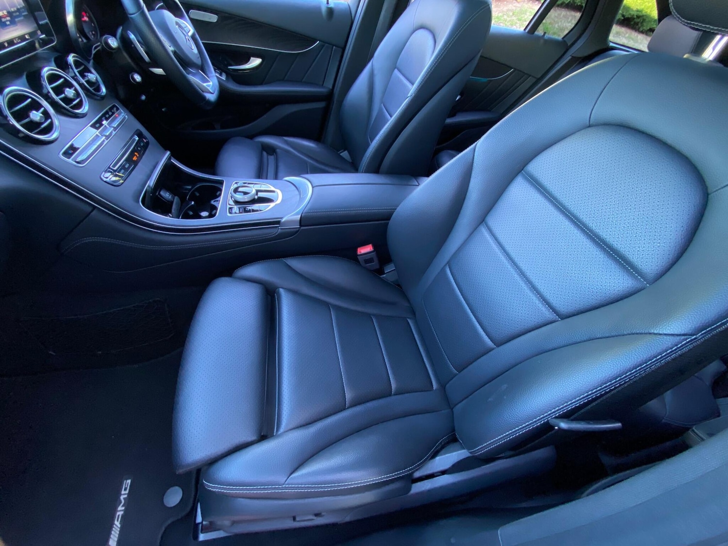 Used Mercedes-Benz GLC 2019 for sale - 76987712: Photo 25