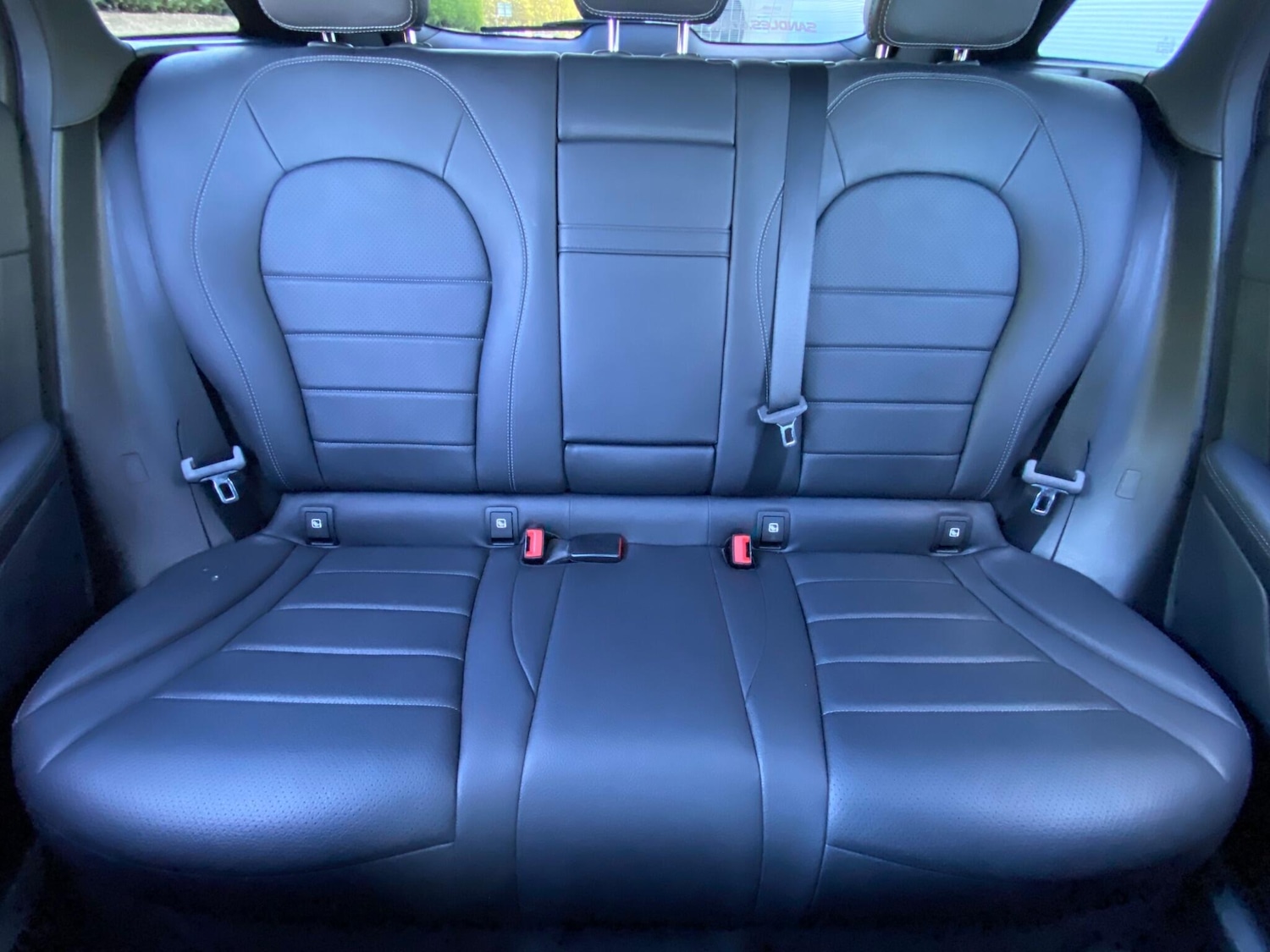 Used Mercedes-Benz GLC 2019 for sale - 76987712: Photo 27