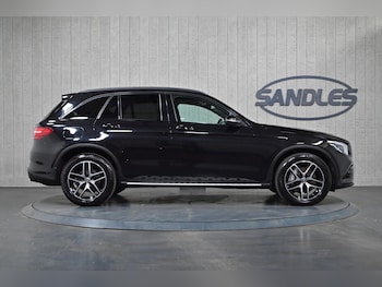 Used Mercedes-Benz GLC 2019 for sale - 76987712: Photo