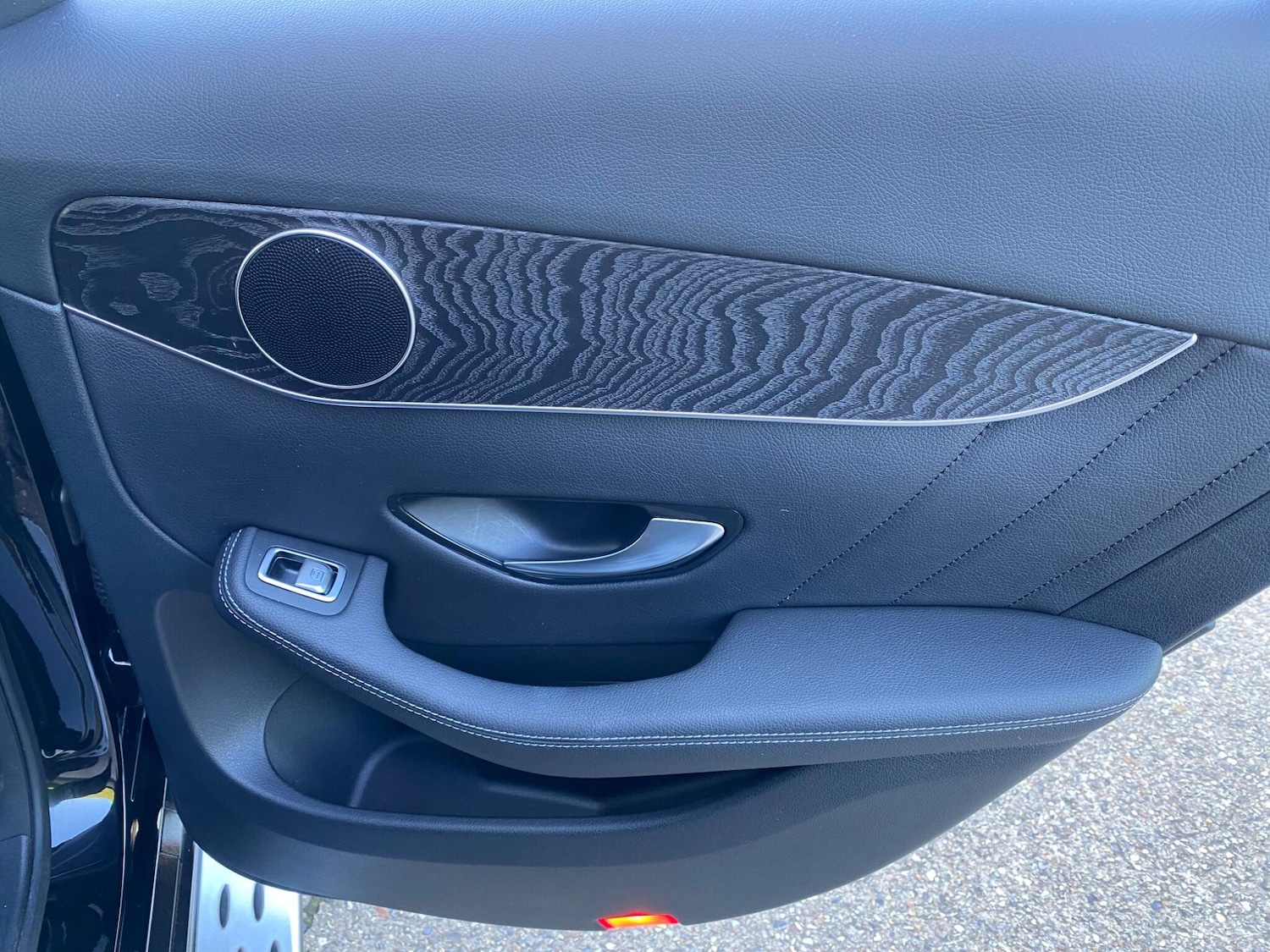 Used Mercedes-Benz GLC 2019 for sale - 76987712: Photo 57