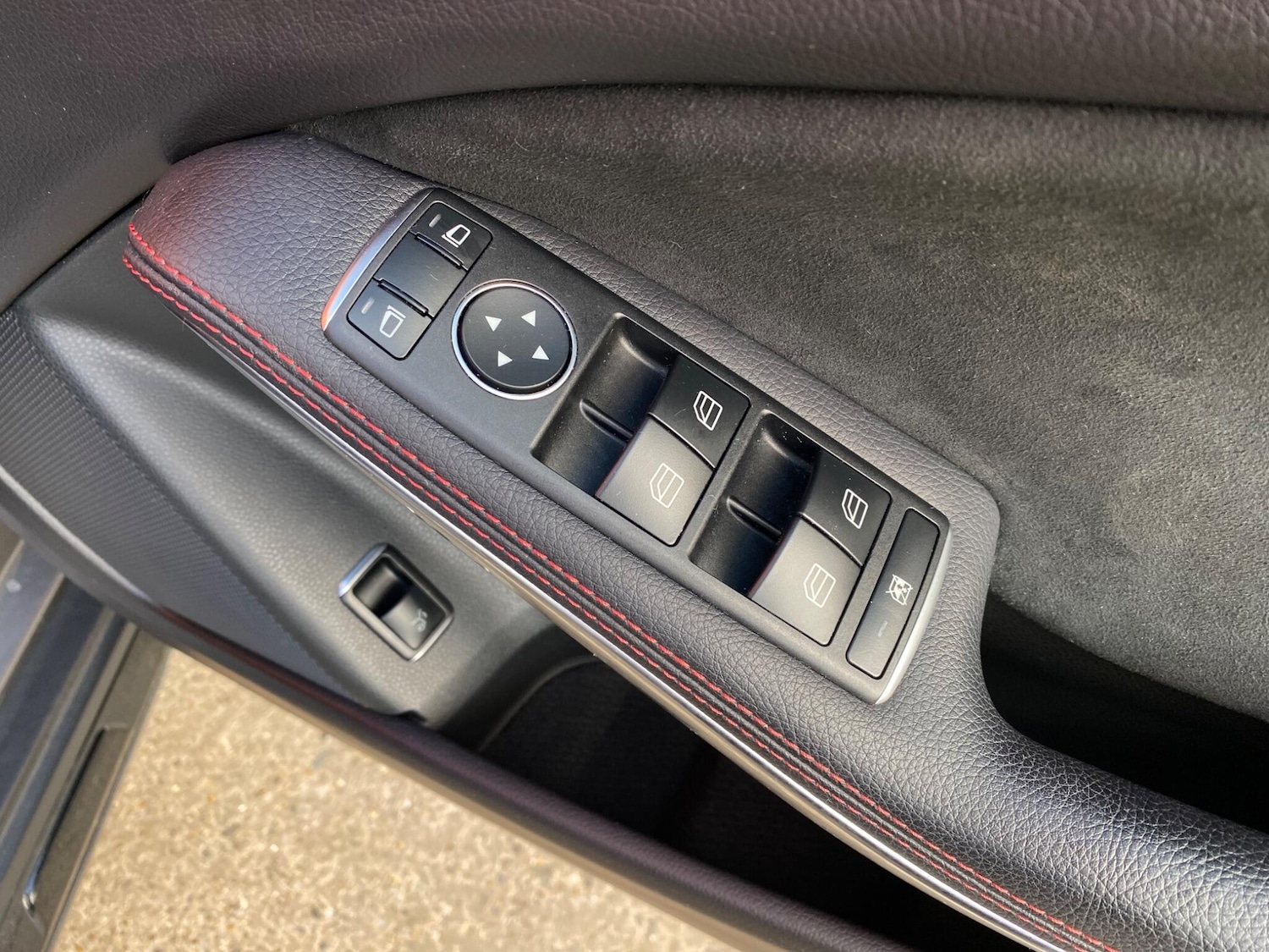 Used Mercedes-Benz GLA 2019 for sale - 75941557: Photo 51