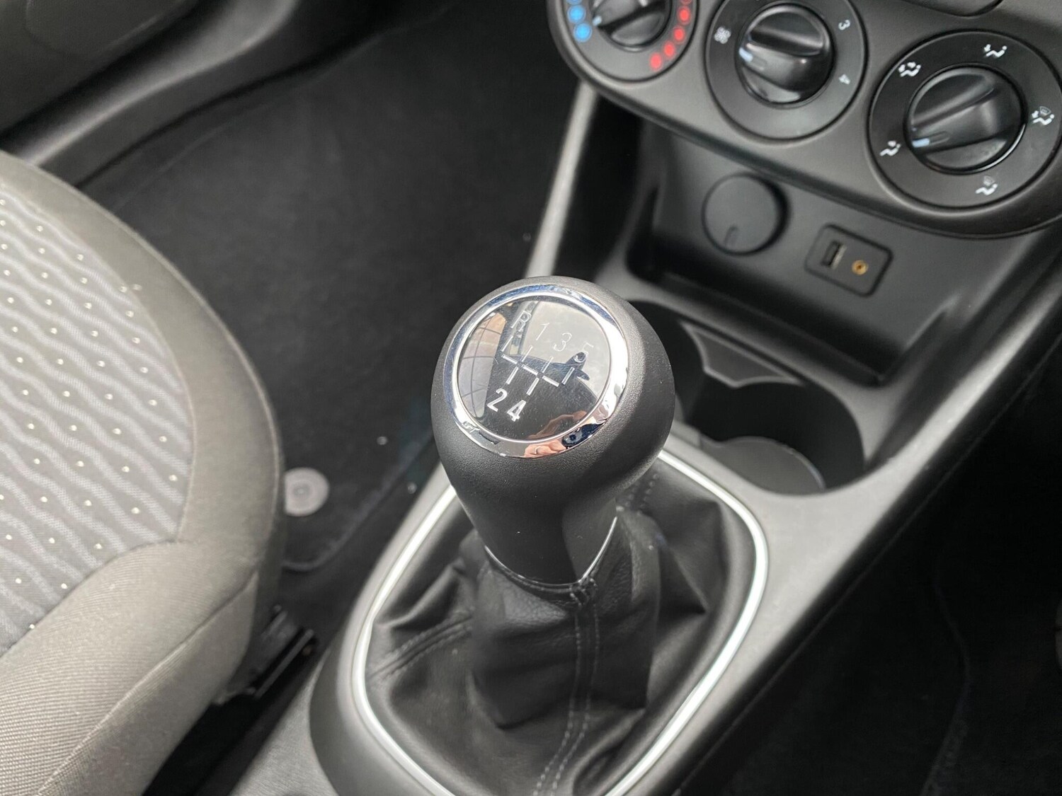 Used Vauxhall Corsa 2016 for sale - 75757014: Photo 34