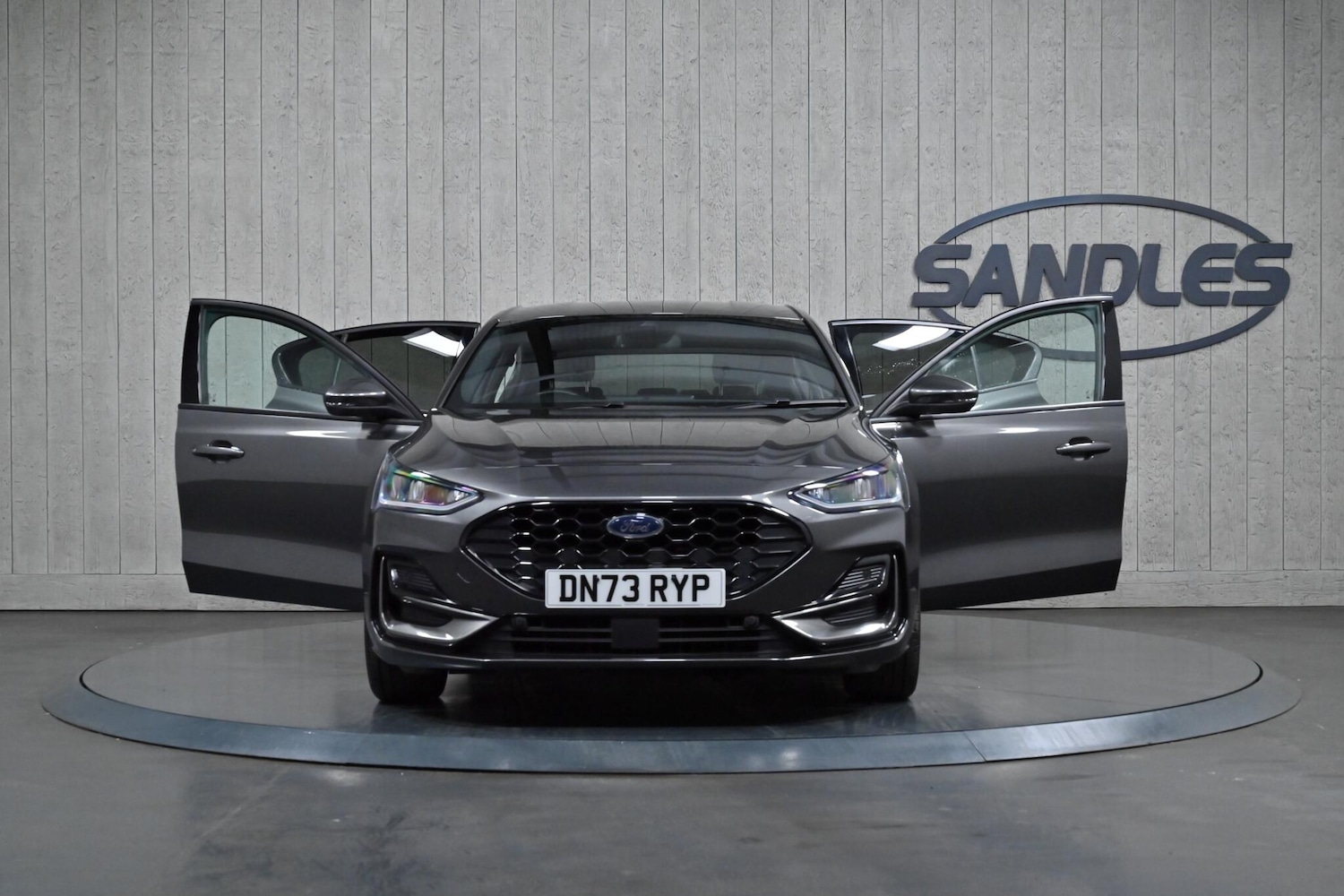 Used Ford Focus 2023 for sale - 76388663: Photo 10