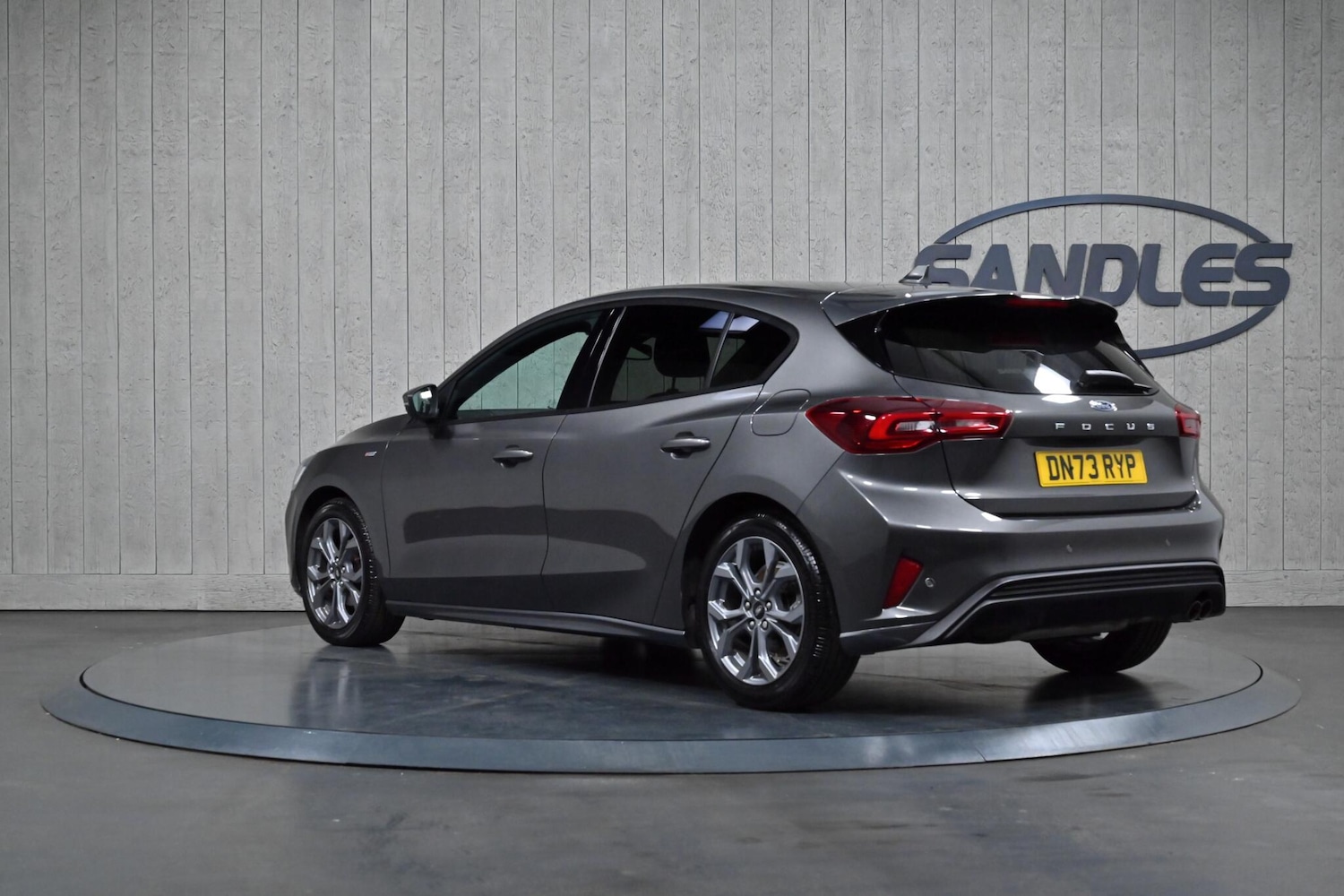 Used Ford Focus 2023 for sale - 76388663: Photo 4