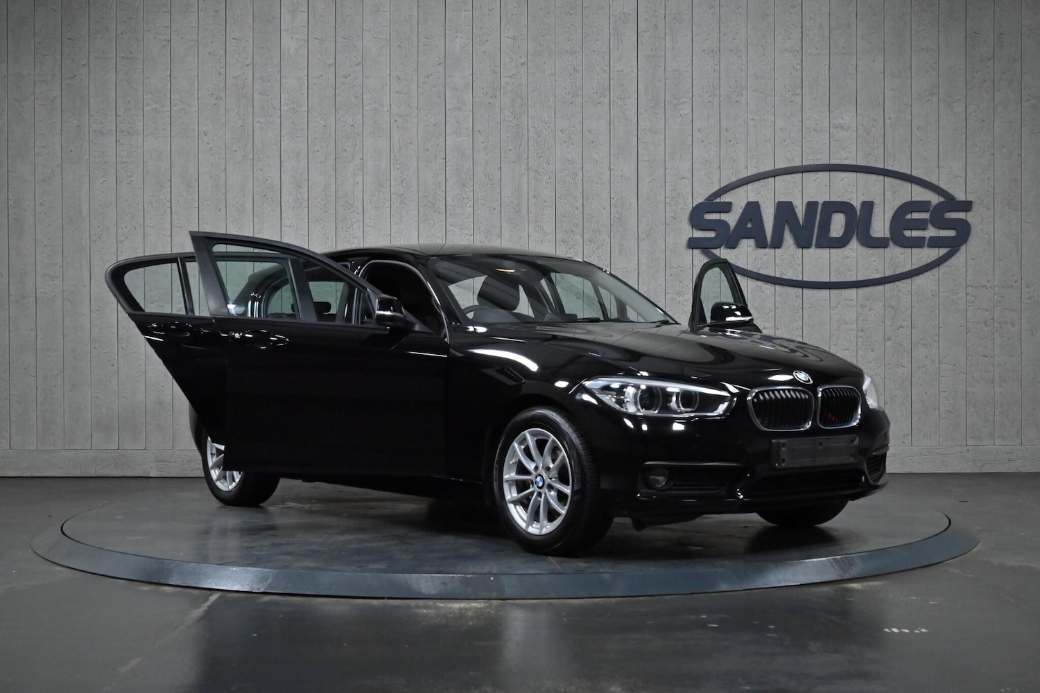 Used BMW 1 Series 2018 for sale - 77467961: Photo 8