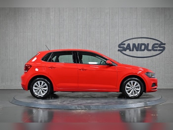 Used Volkswagen Polo 2018 for sale - 77496868: Photo