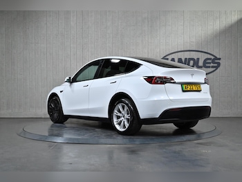 Used Tesla Model Y 2022 for sale - 76913352: Photo