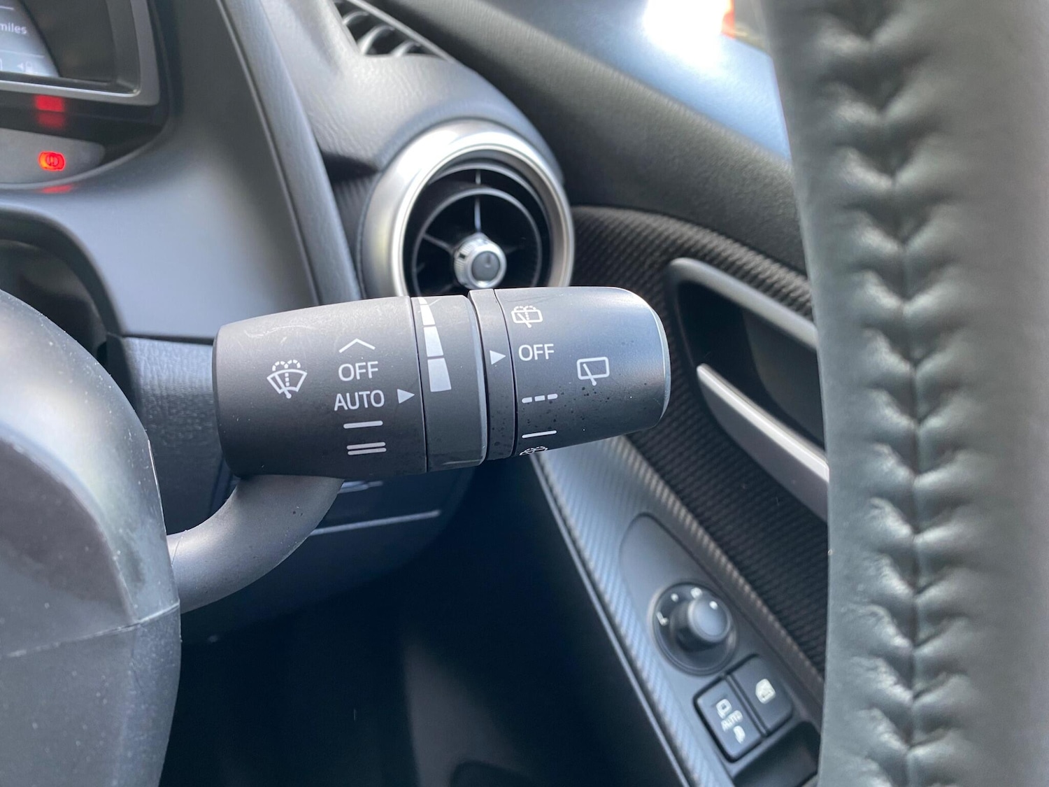 Used Mazda Mazda2 2022 for sale - 76527674: Photo 49