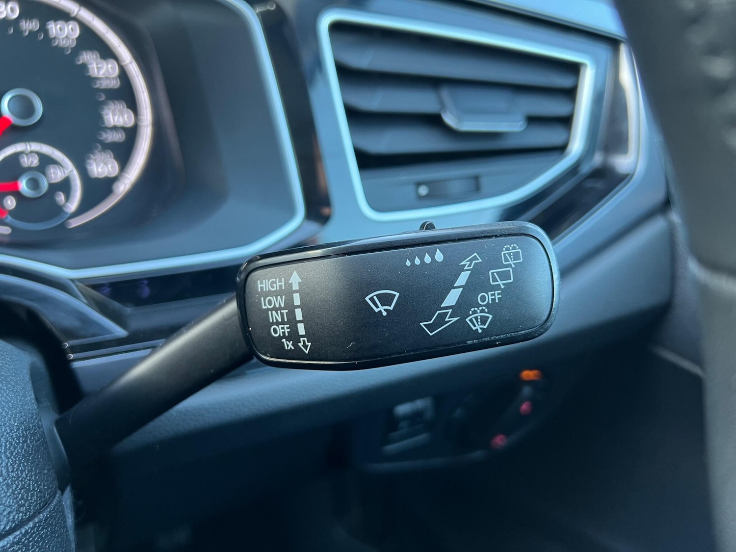 Used Volkswagen Polo 2020 for sale - 76398030: Photo 45