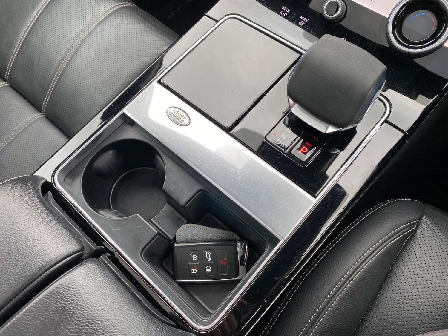 Used Land Rover Range Rover Velar 2021 for sale - 76499346: Photo 43