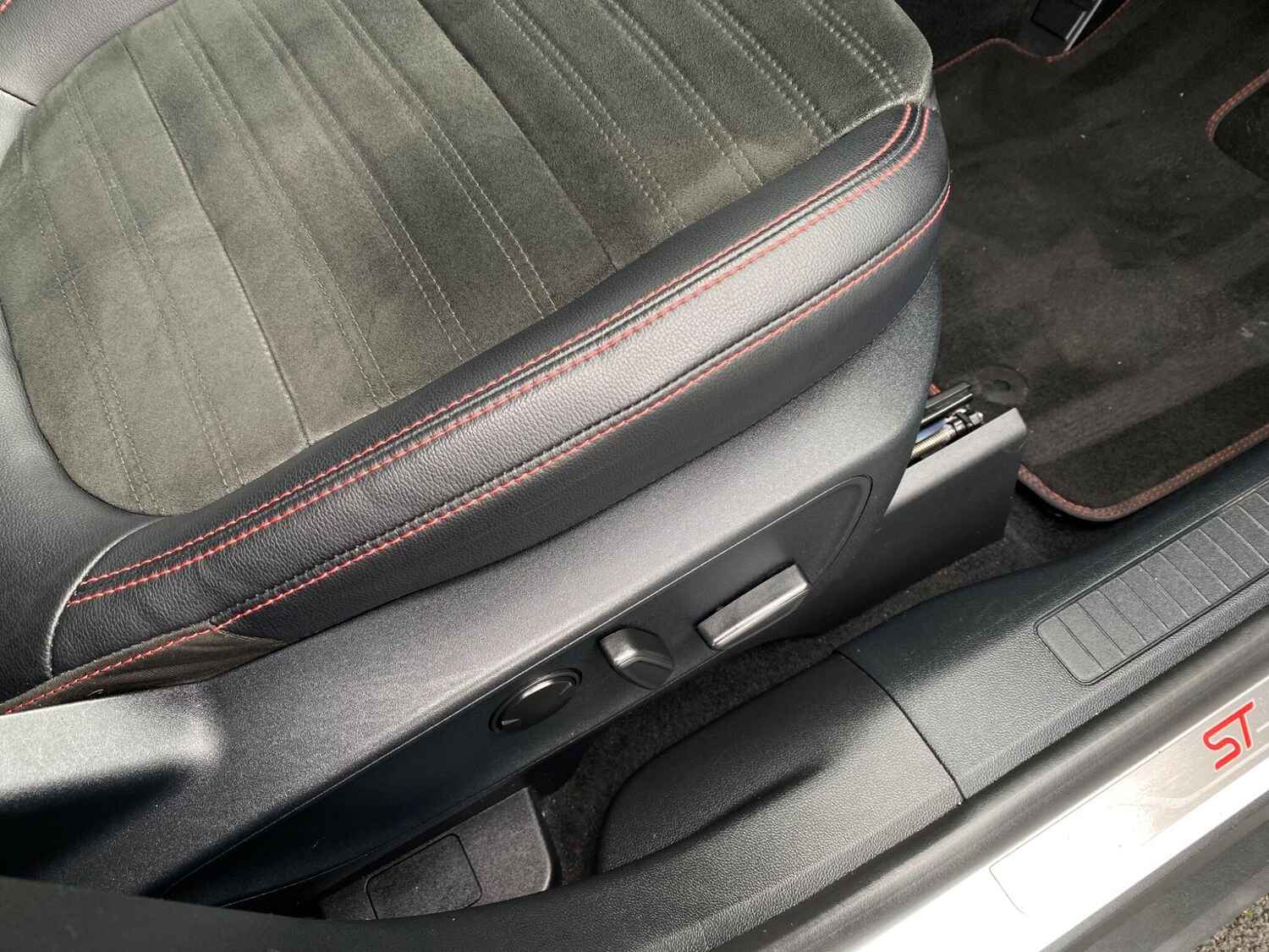 Used Ford Kuga 2023 for sale - 76431970: Photo 26