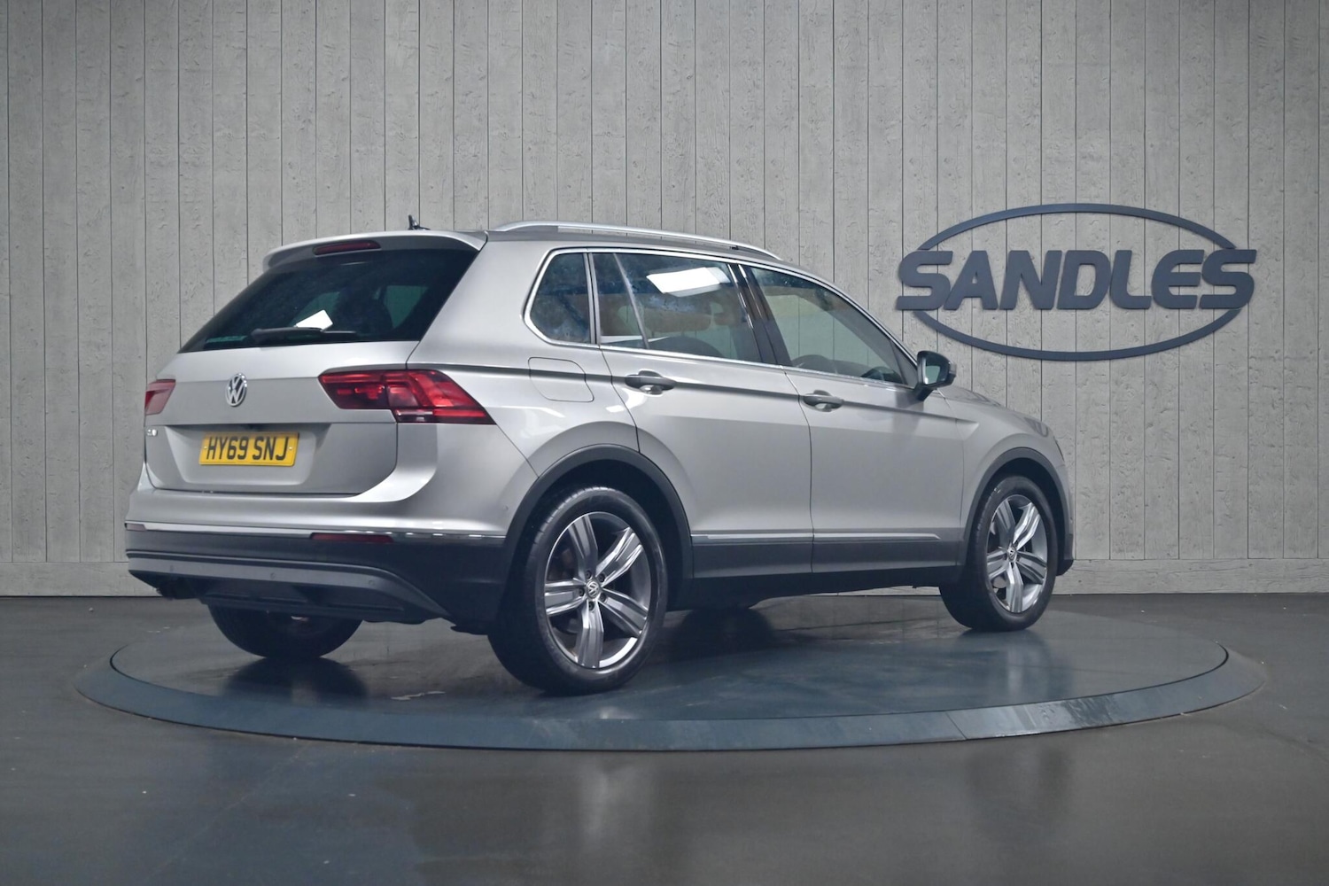 Used Volkswagen Tiguan 2019 for sale - 76026434: Photo 6